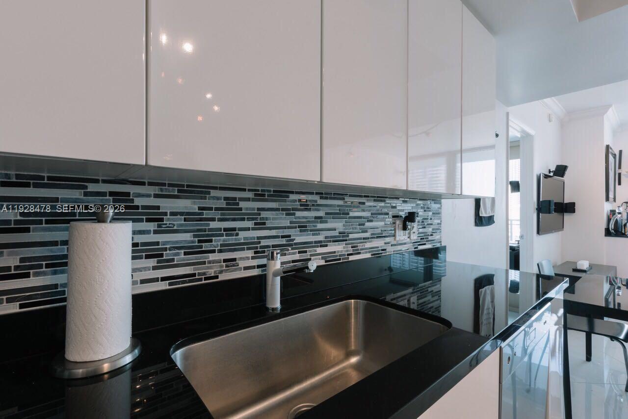 92 SW 3rd Street