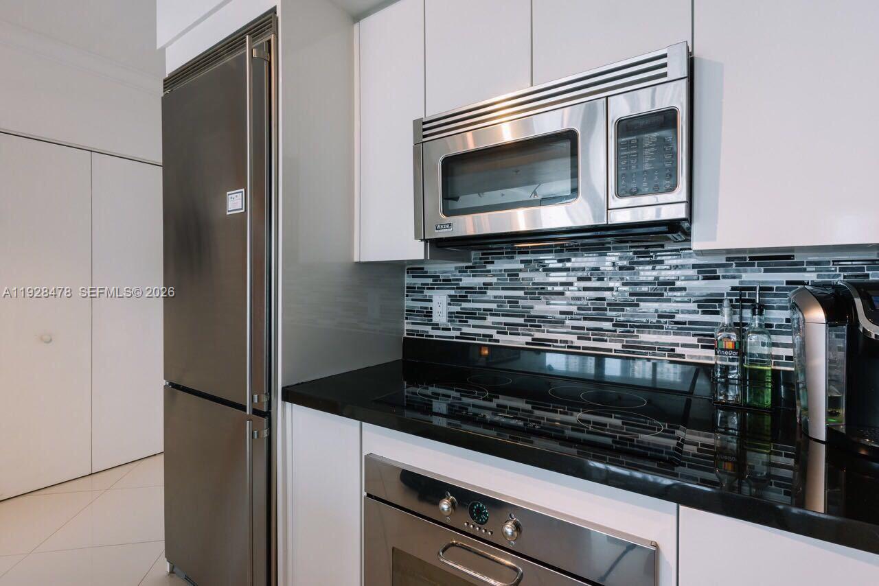 92 SW 3rd Street