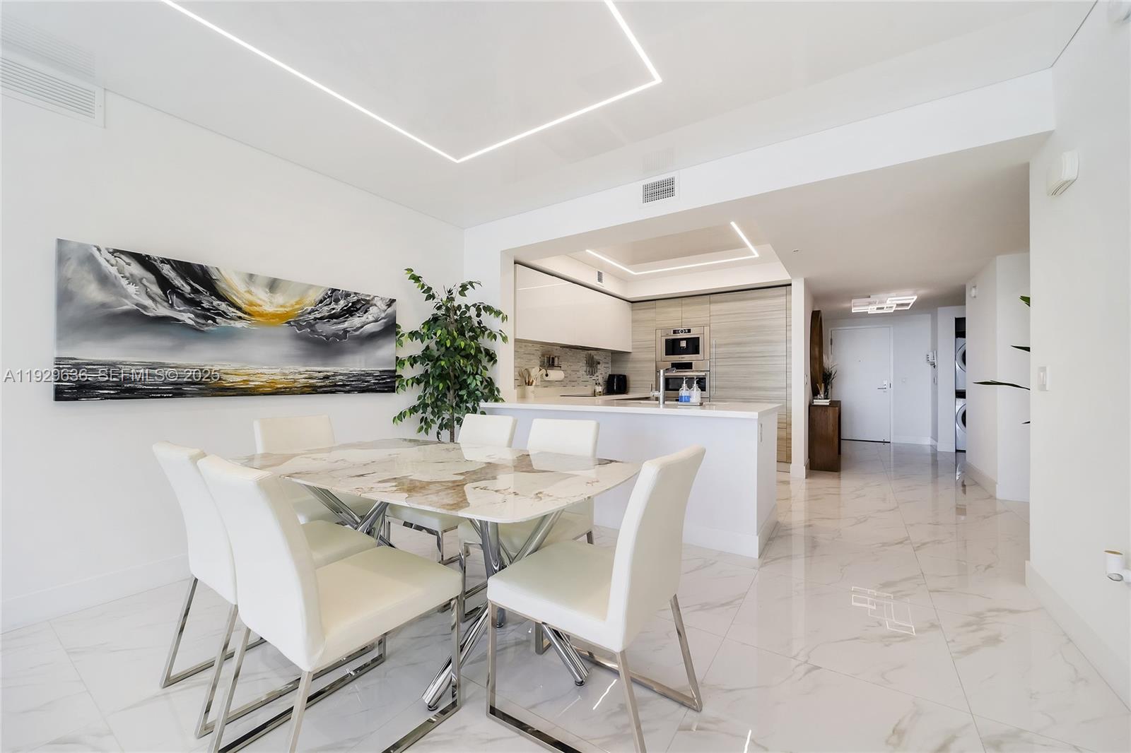 300 Sunny Isles Boulevard