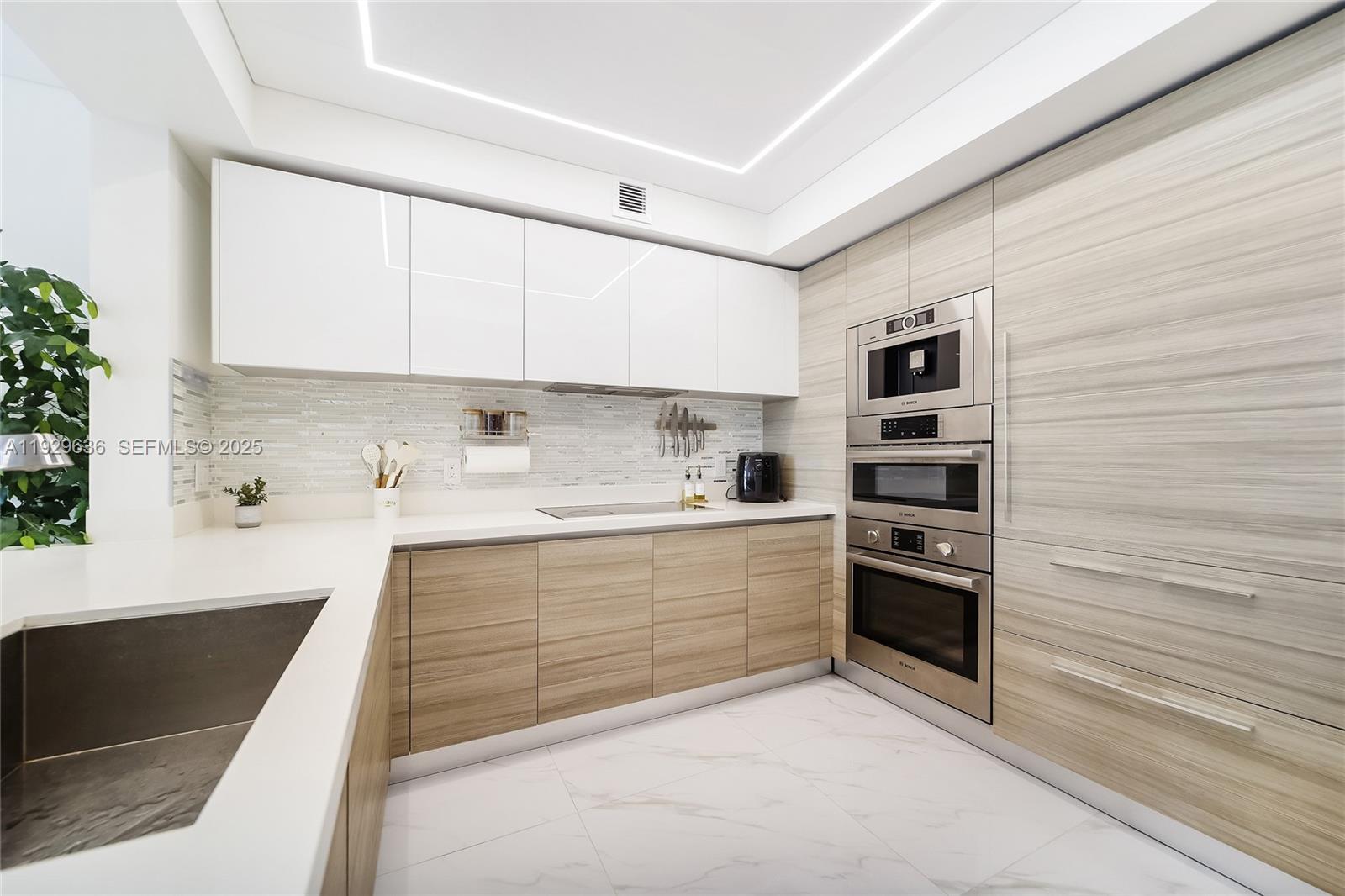 300 Sunny Isles Boulevard