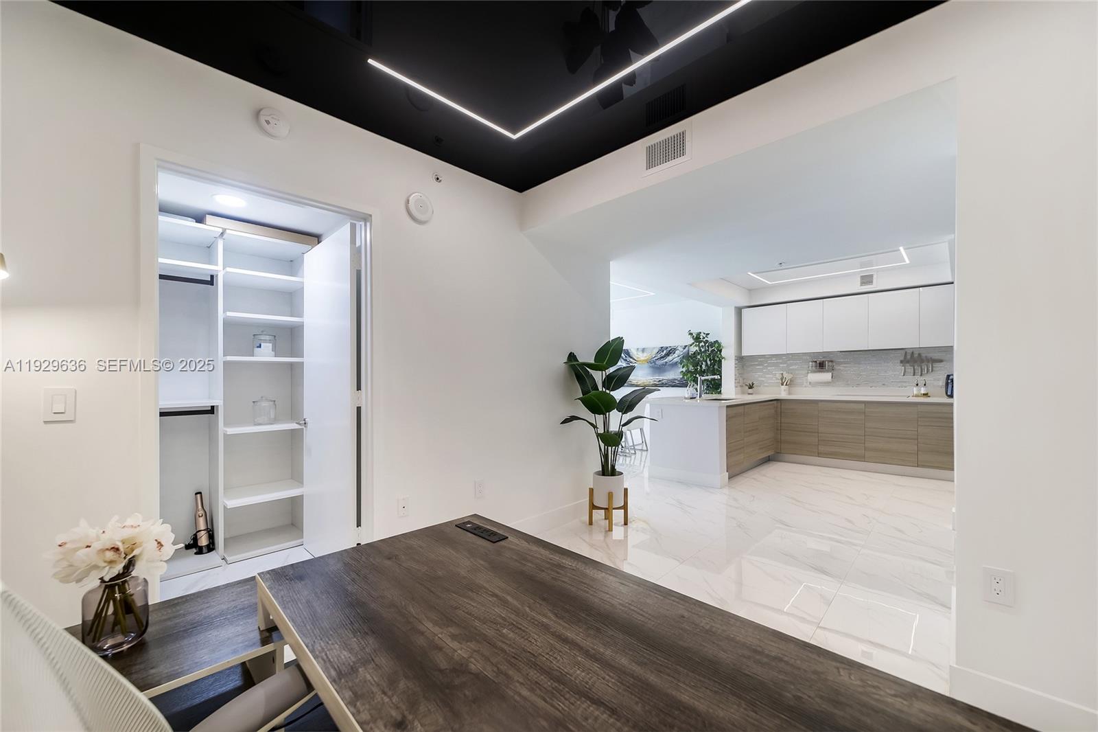 300 Sunny Isles Boulevard