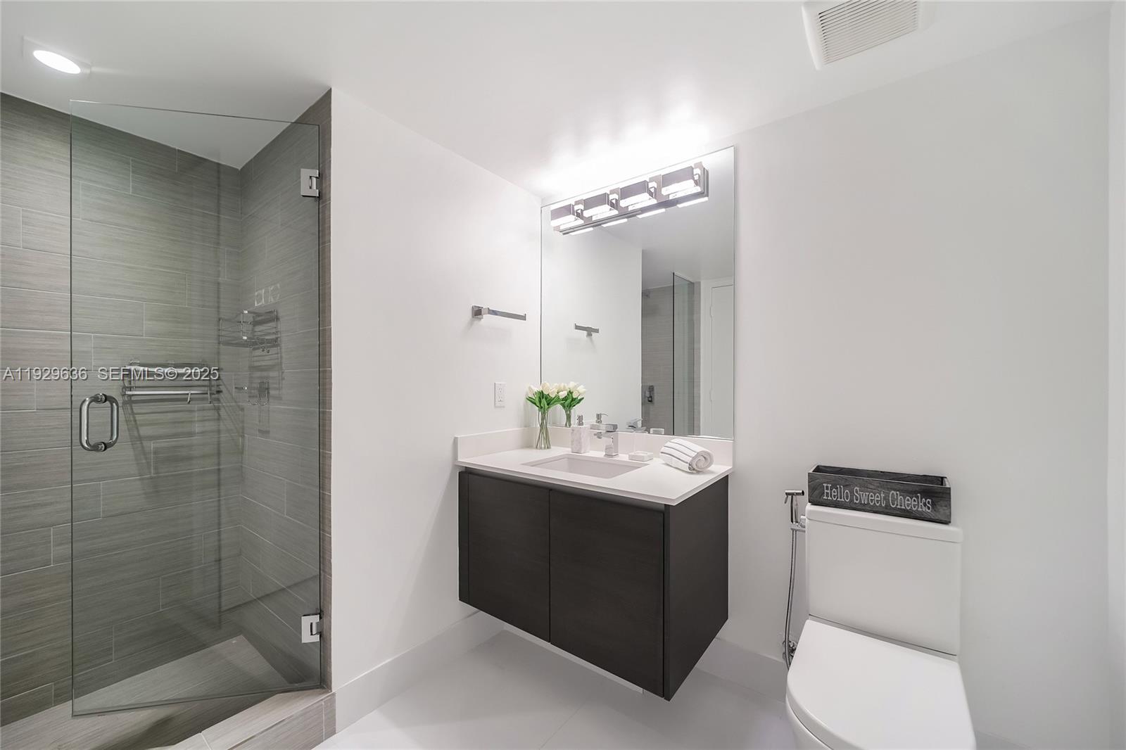 300 Sunny Isles Boulevard