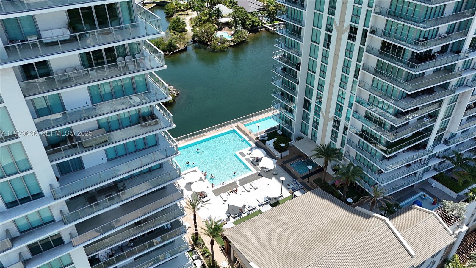 300 Sunny Isles Boulevard