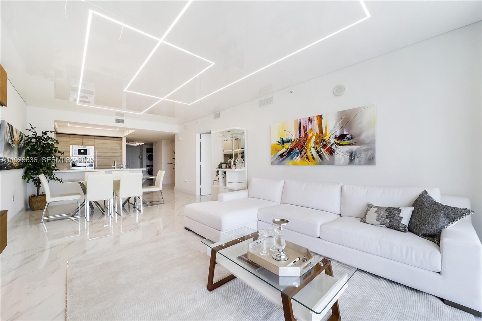 300 Sunny Isles Boulevard