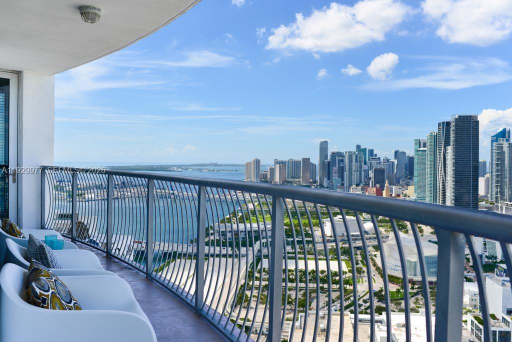1750 N Bayshore Drive