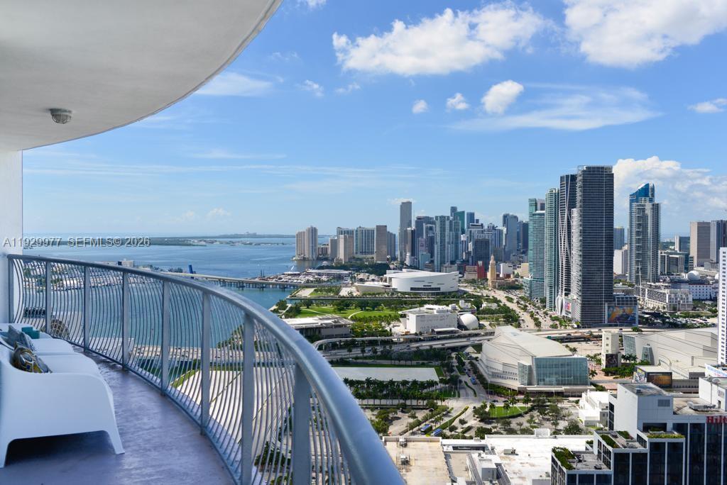 1750 N Bayshore Drive