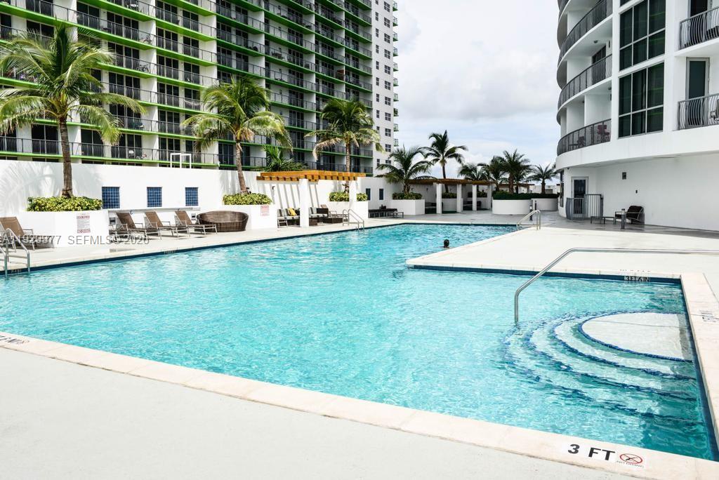 1750 N Bayshore Drive