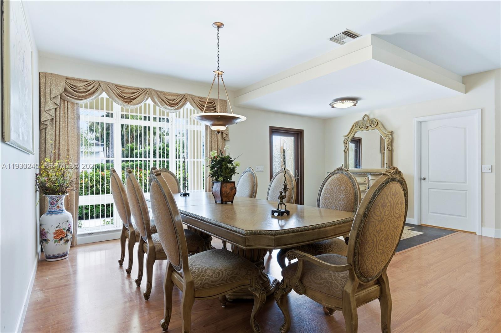 2607 Holy Cross Lane