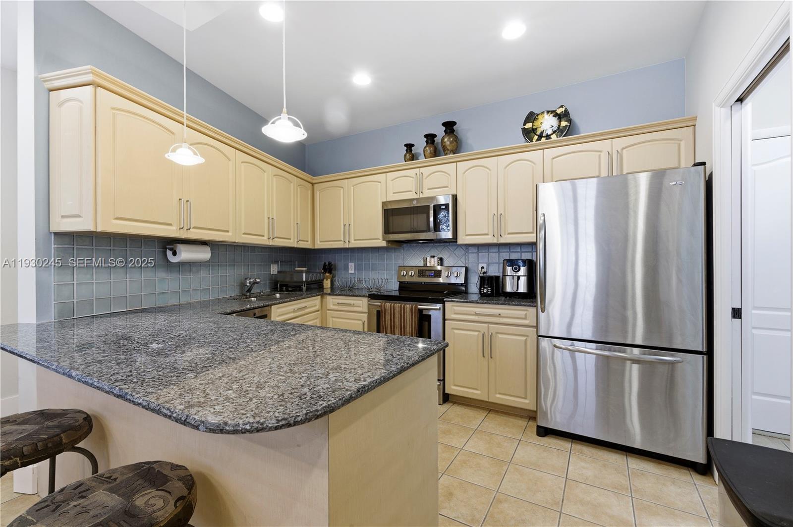 2607 Holy Cross Lane