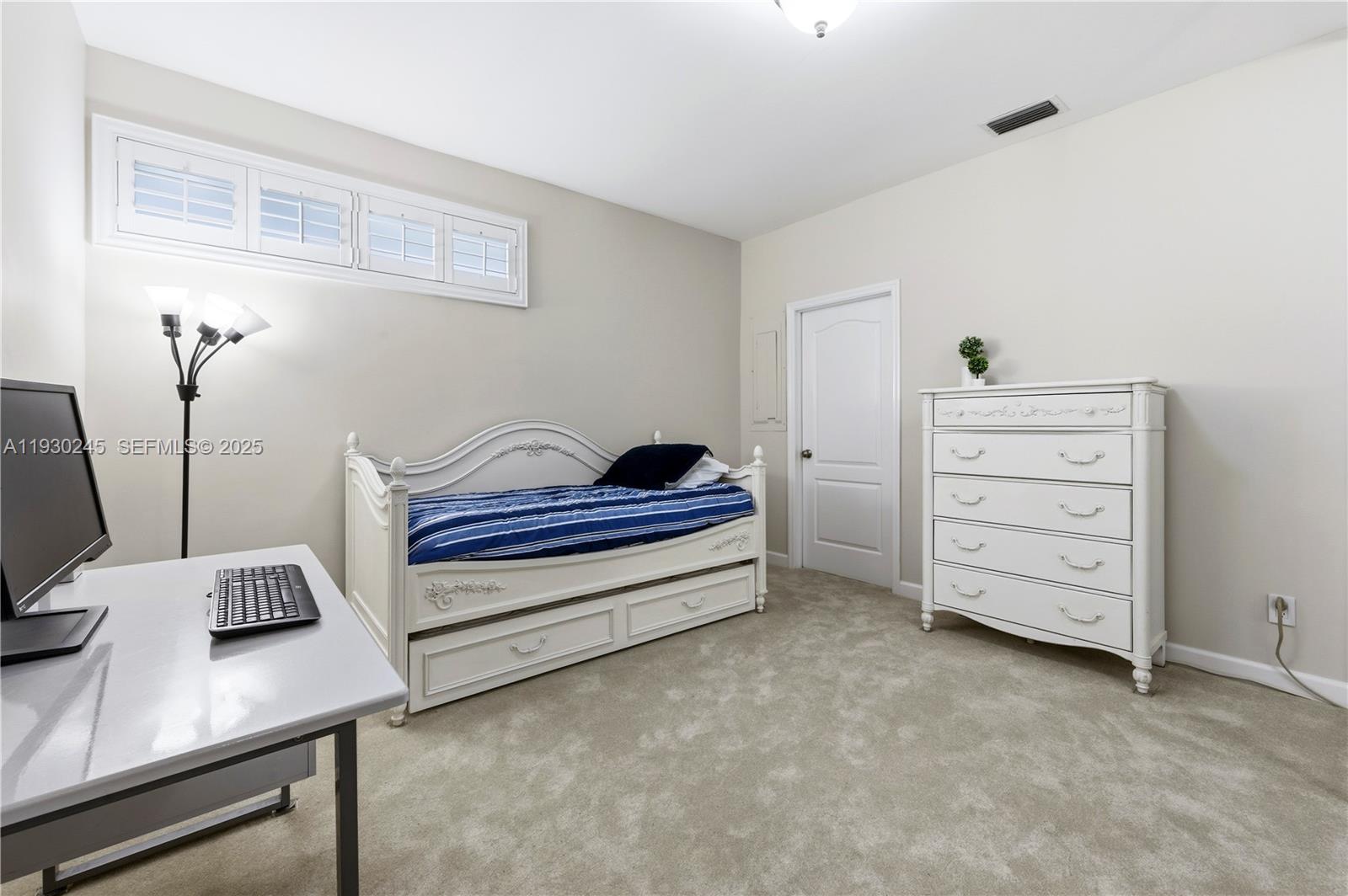 2607 Holy Cross Lane