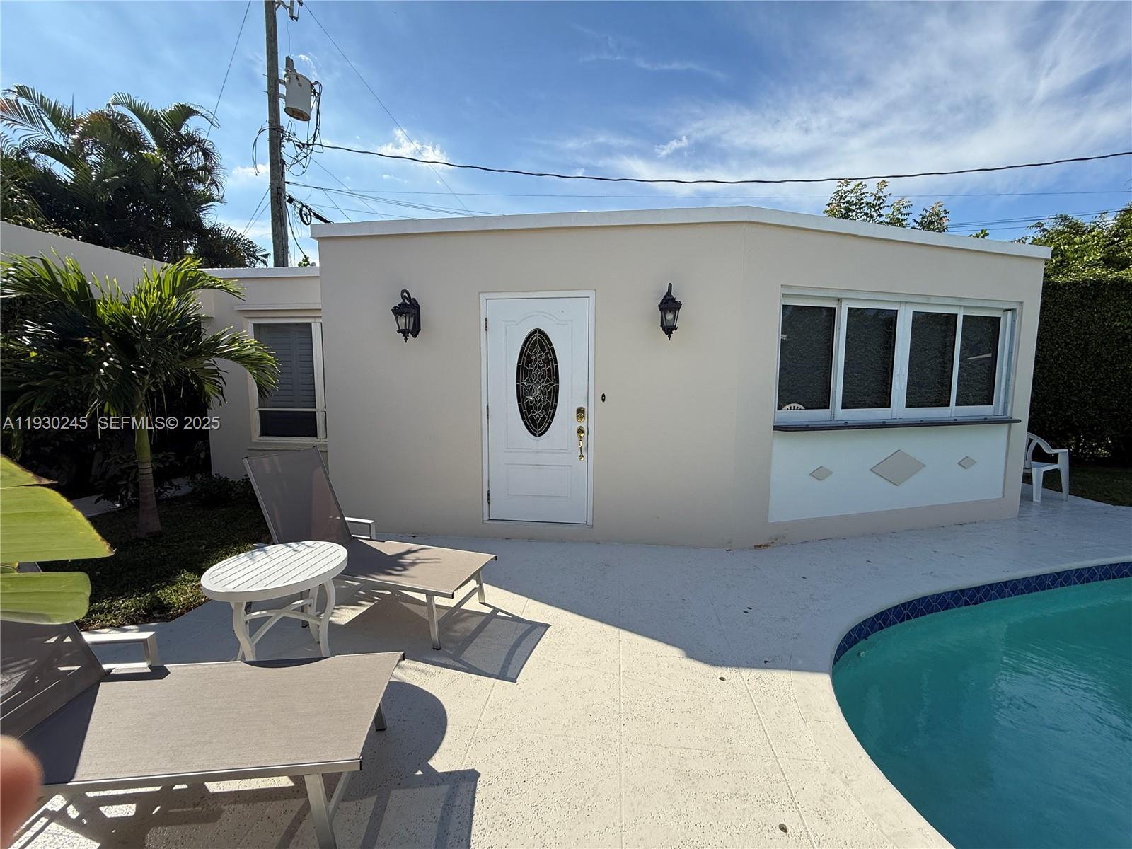 2607 Holy Cross Lane