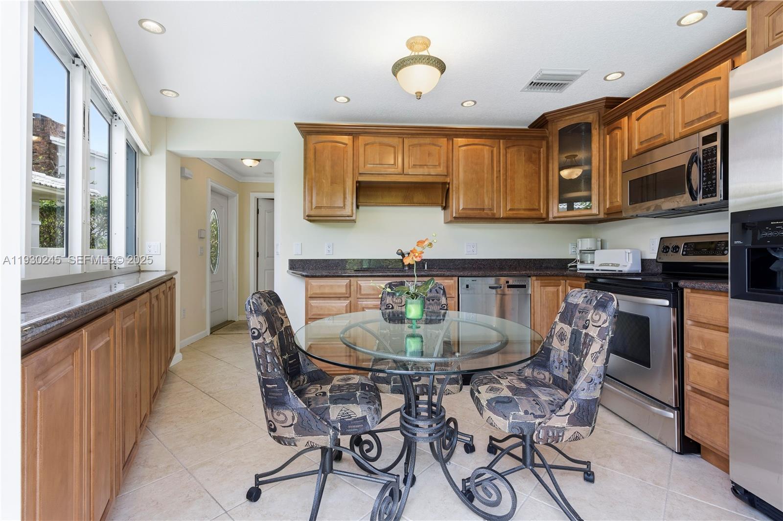 2607 Holy Cross Lane