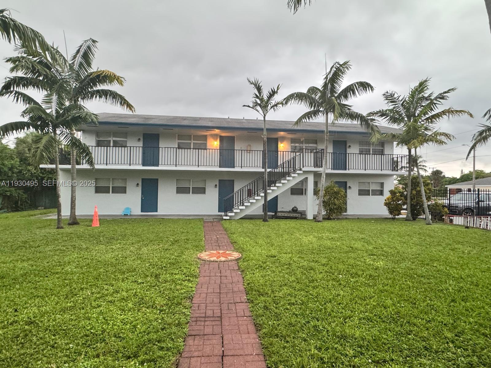 201 W Blue Heron Boulevard