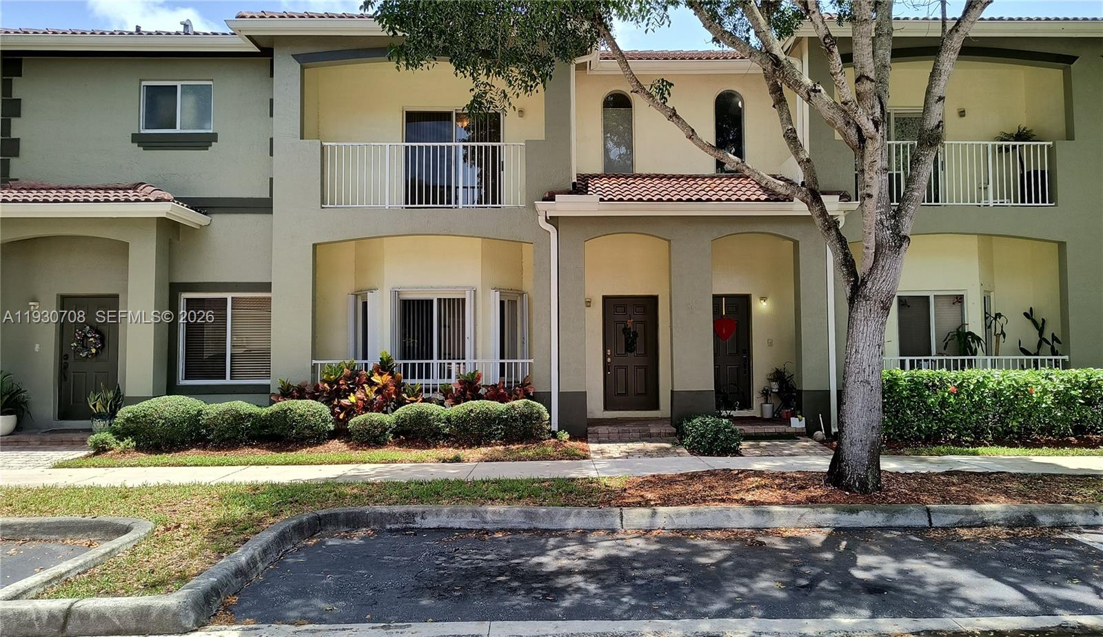 2452 SE 19th Court