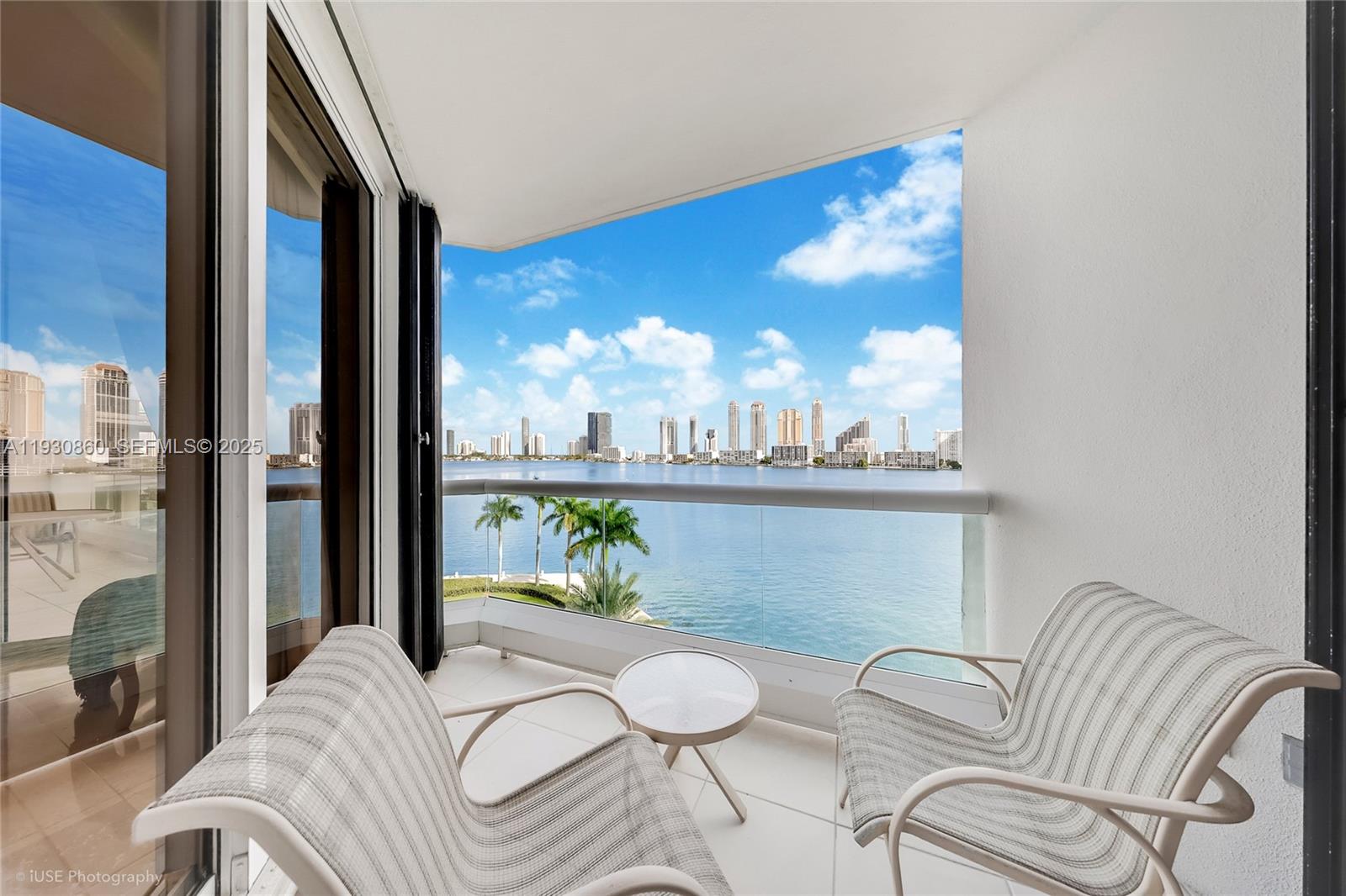 2600 Island Boulevard
