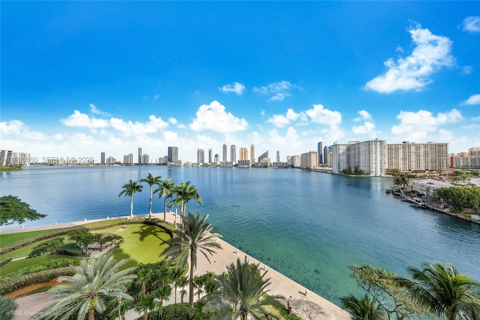 2600 Island Boulevard