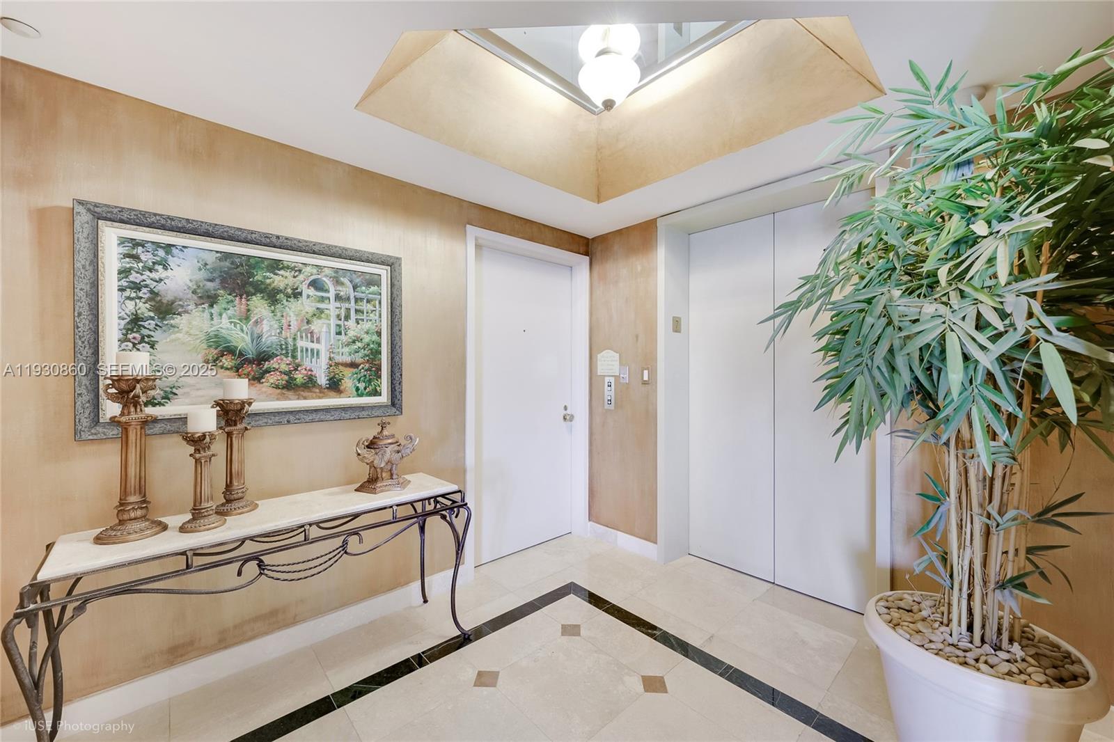 2600 Island Boulevard