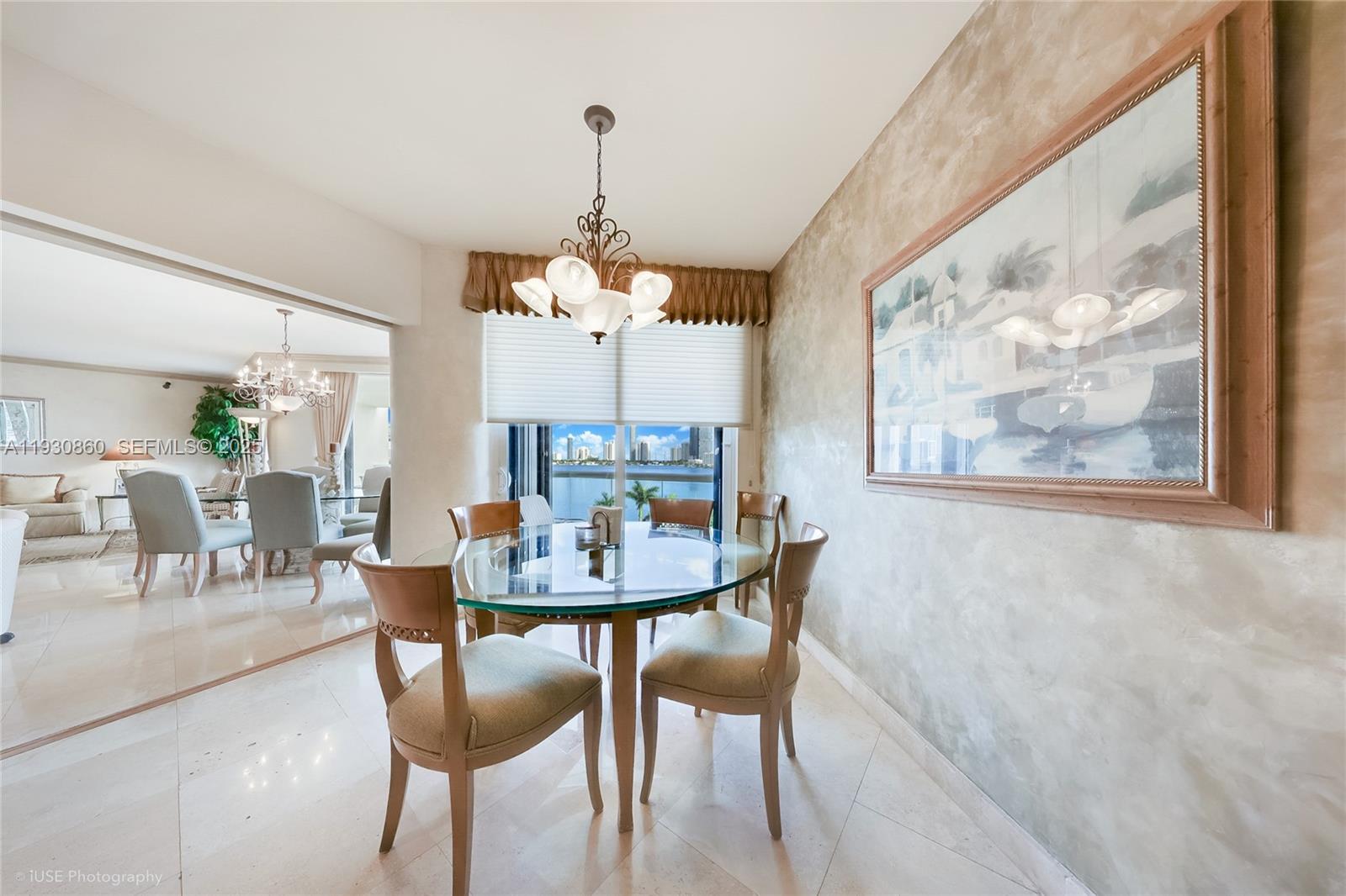 2600 Island Boulevard