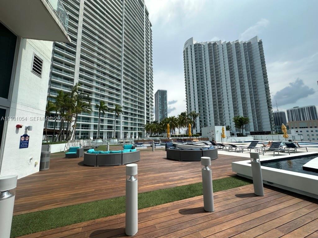 92 SW 3rd Street