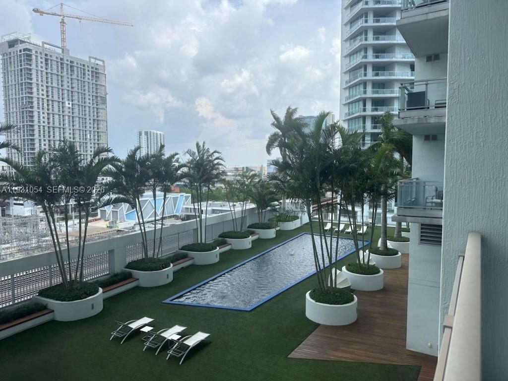 92 SW 3rd Street
