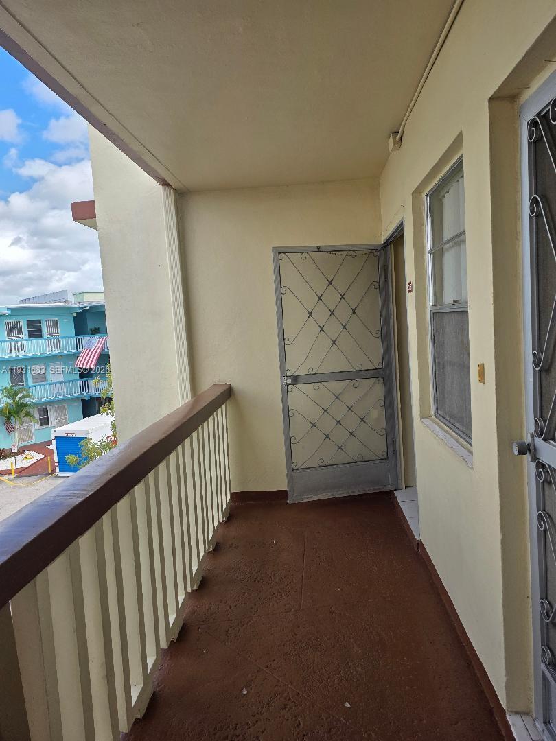 1481 NE Miami Gardens Drive