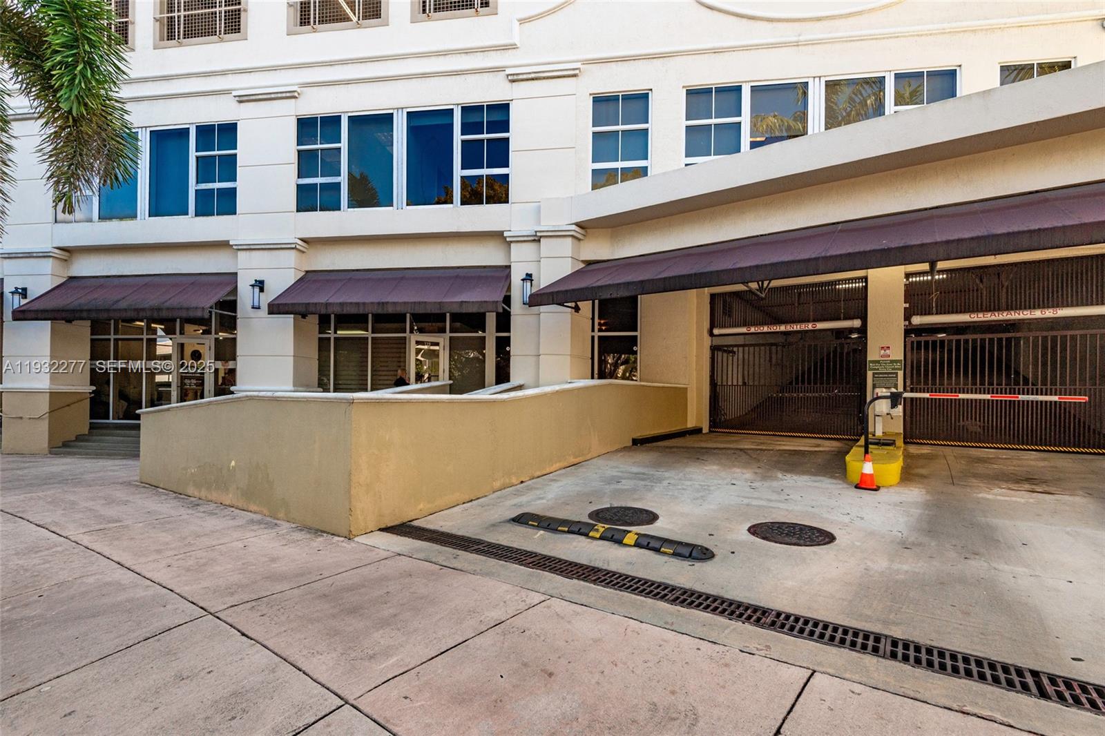 2030 S Douglas Road
