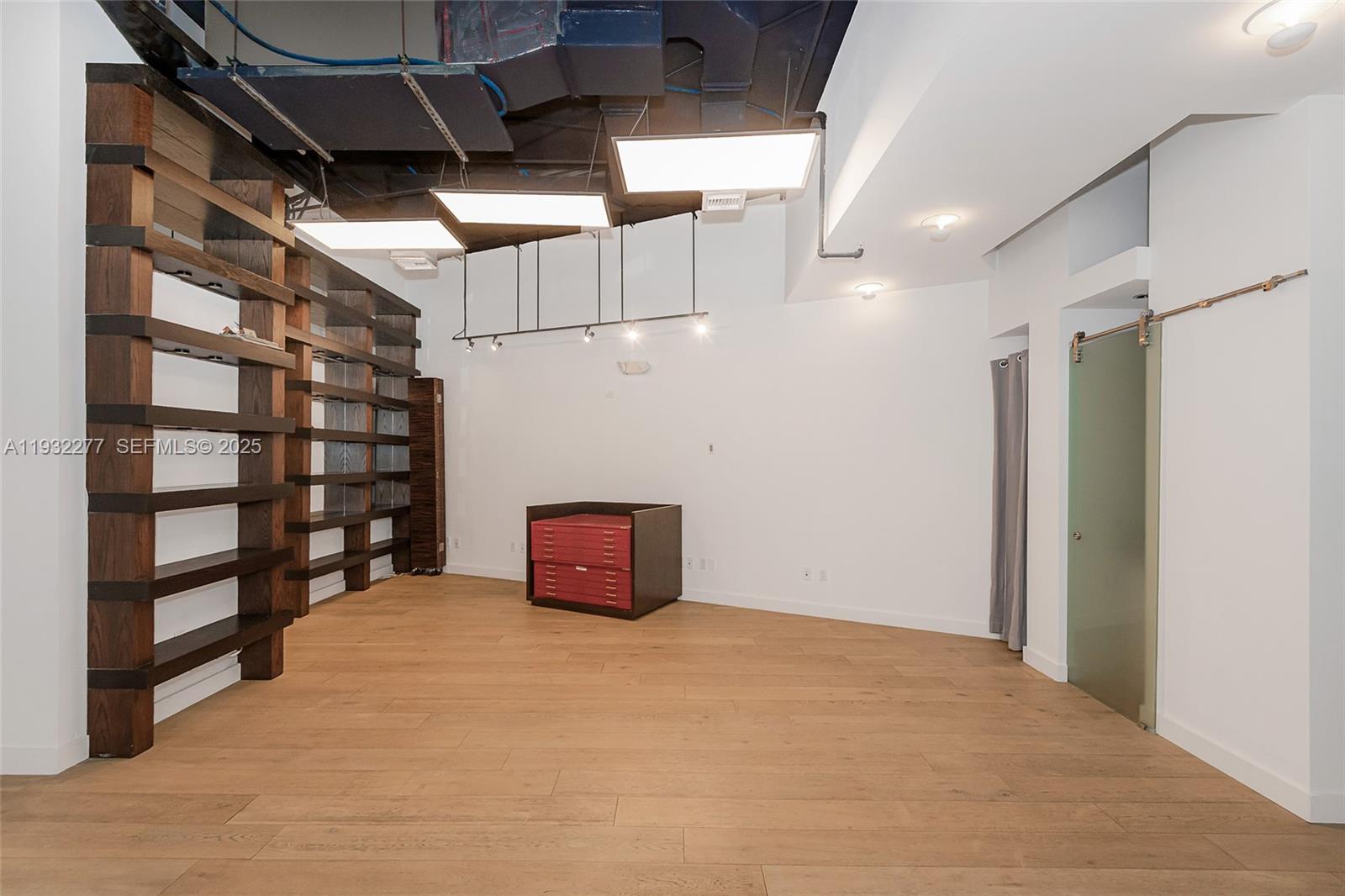 2030 S Douglas Road