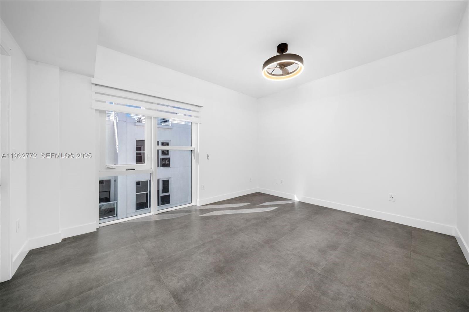 455 NE 39th Street