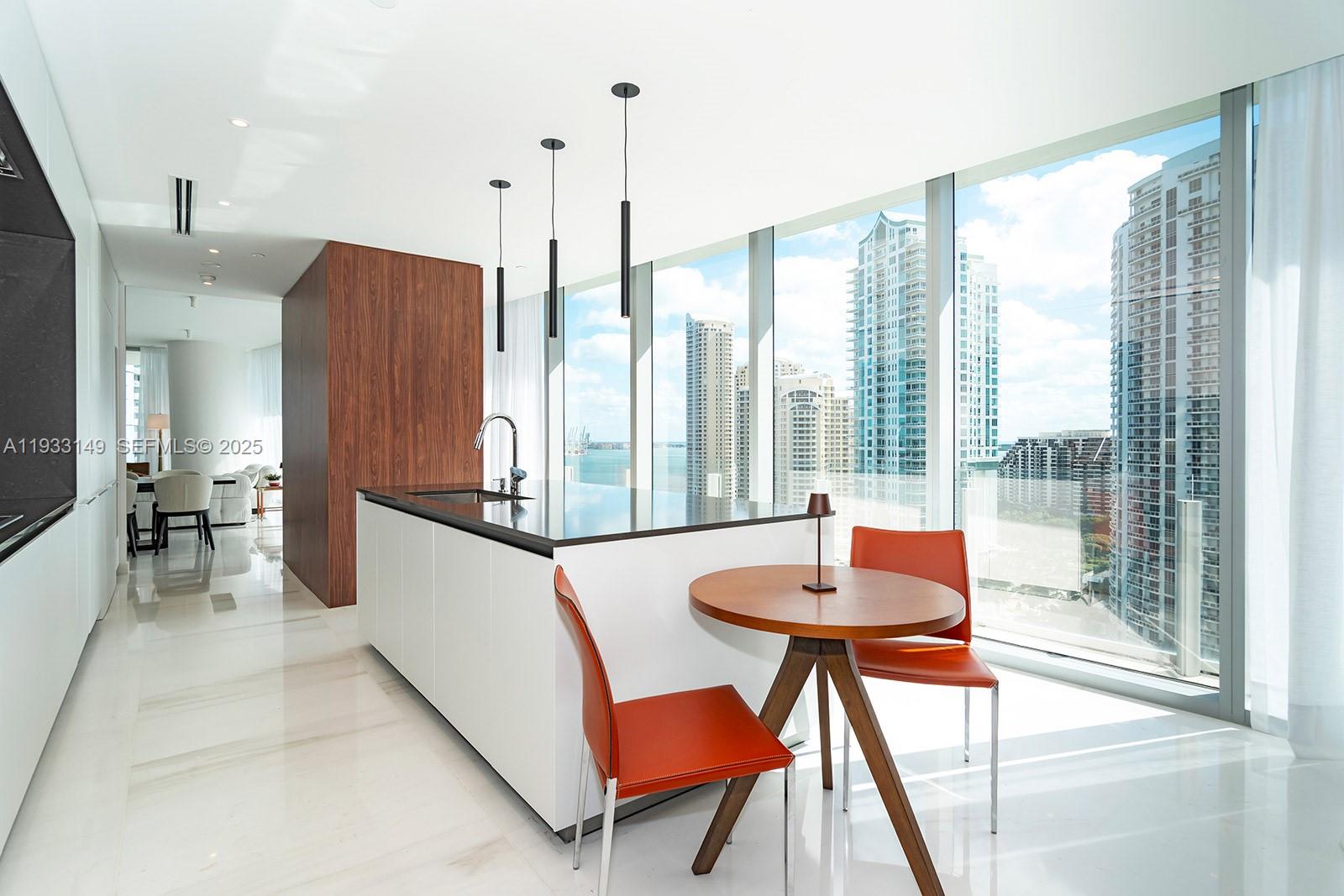 300 Biscayne Blvd Way