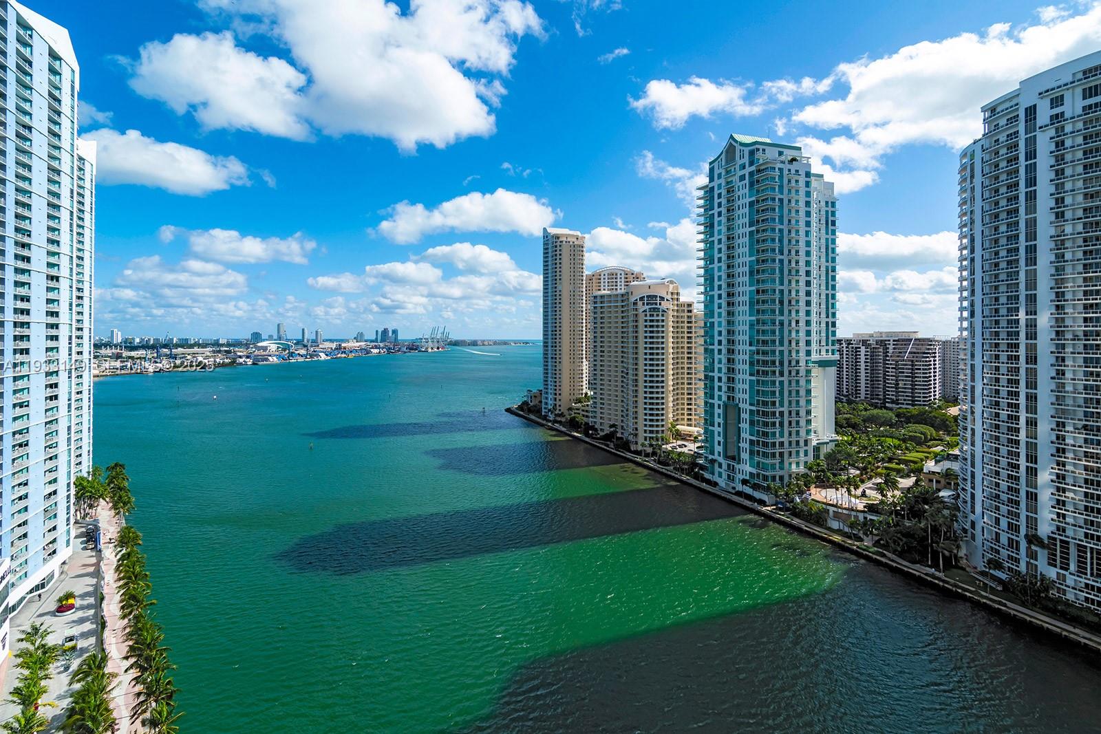 300 Biscayne Blvd Way