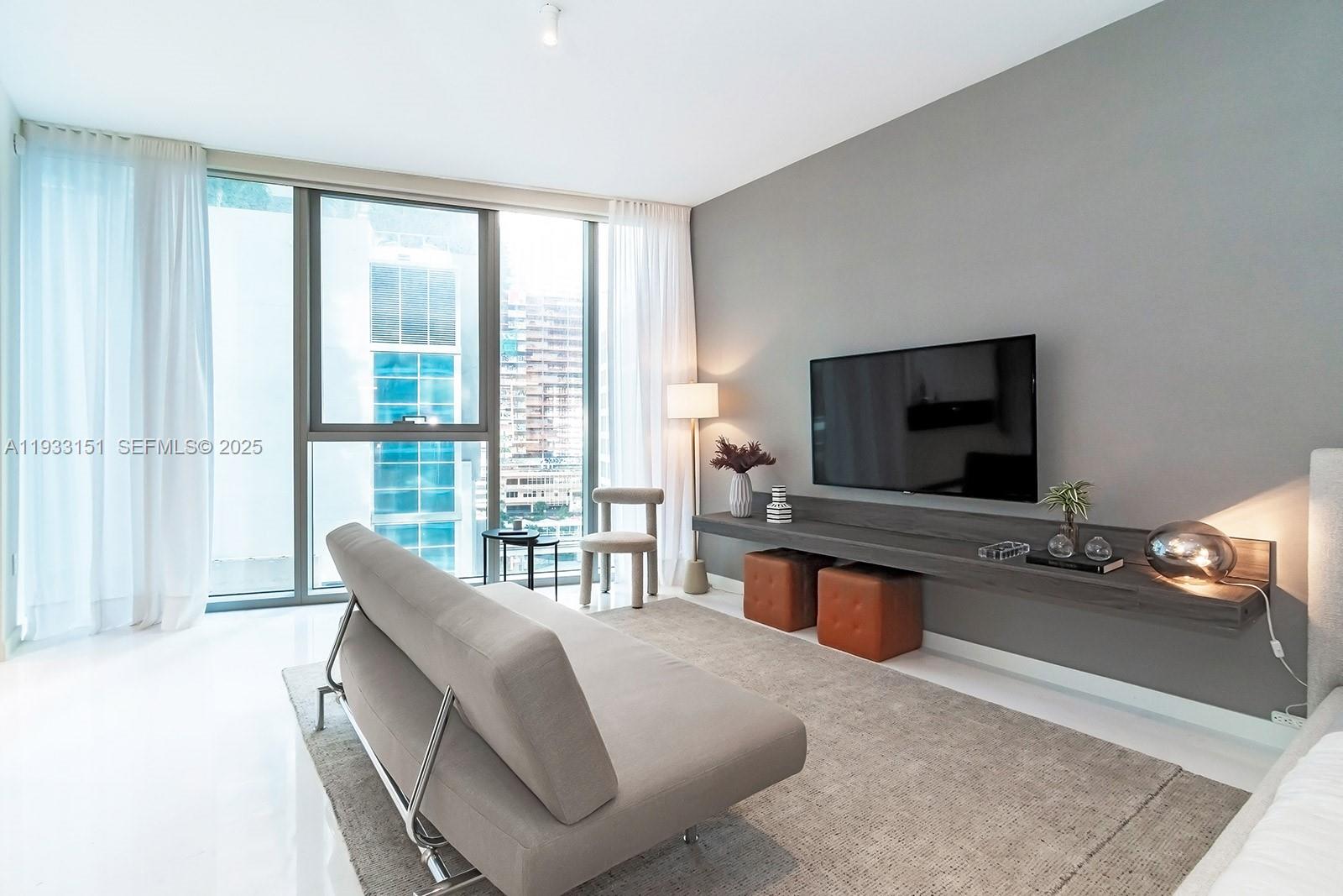 300 Biscayne Blvd Way