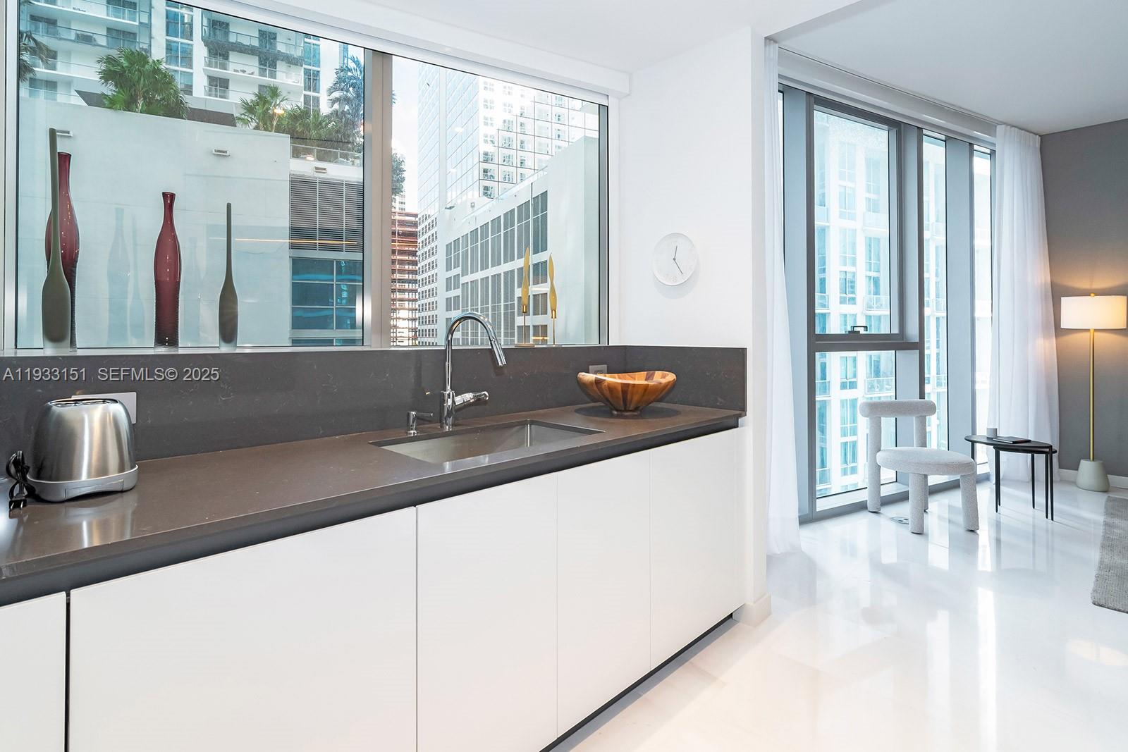 300 Biscayne Blvd Way