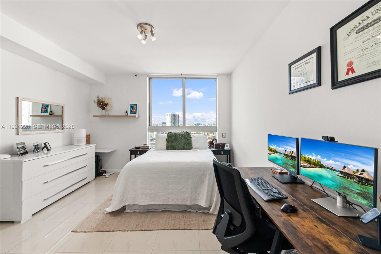 90 SW 3rd Street