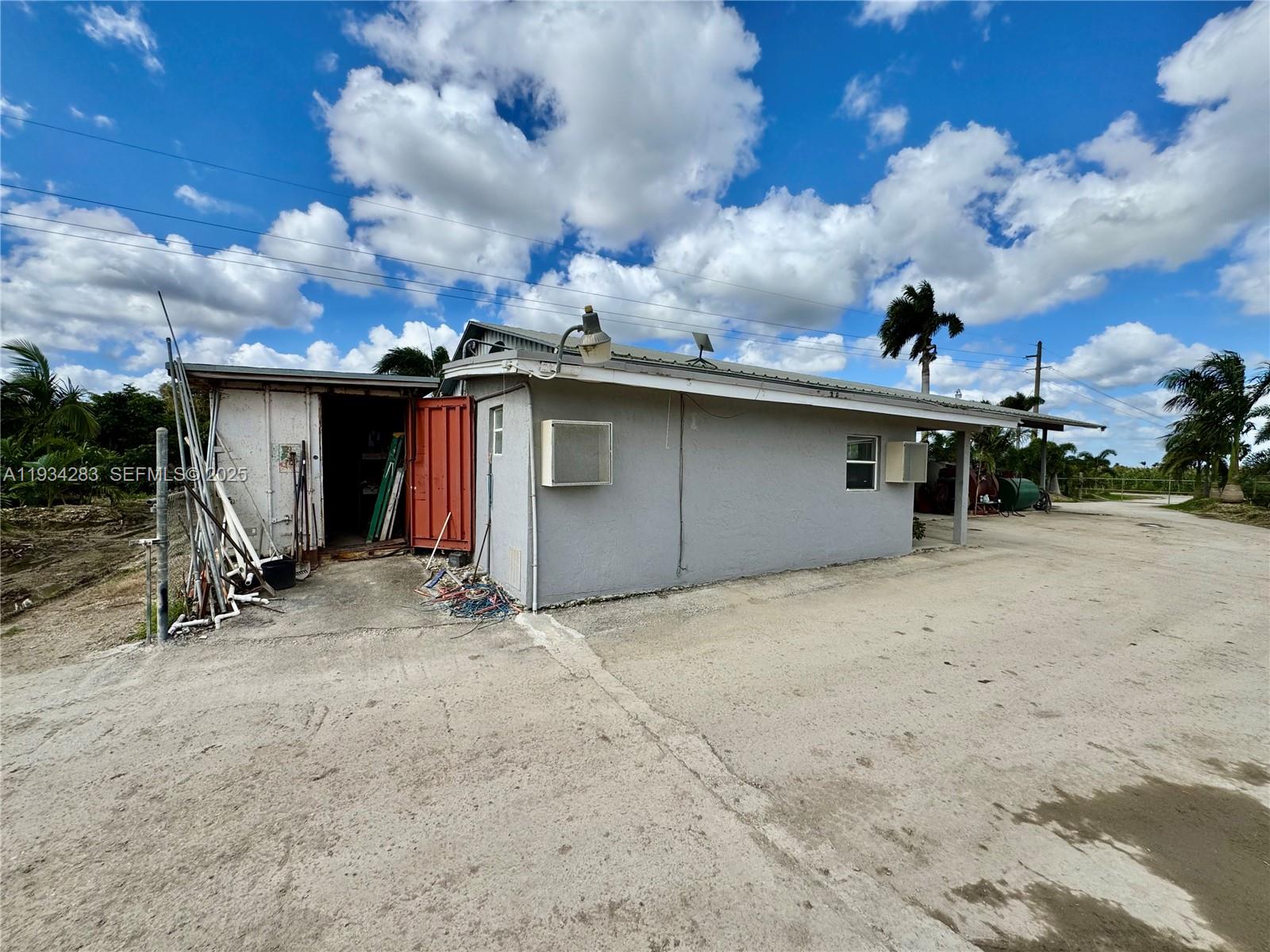 32800 SW 202nd Avenue