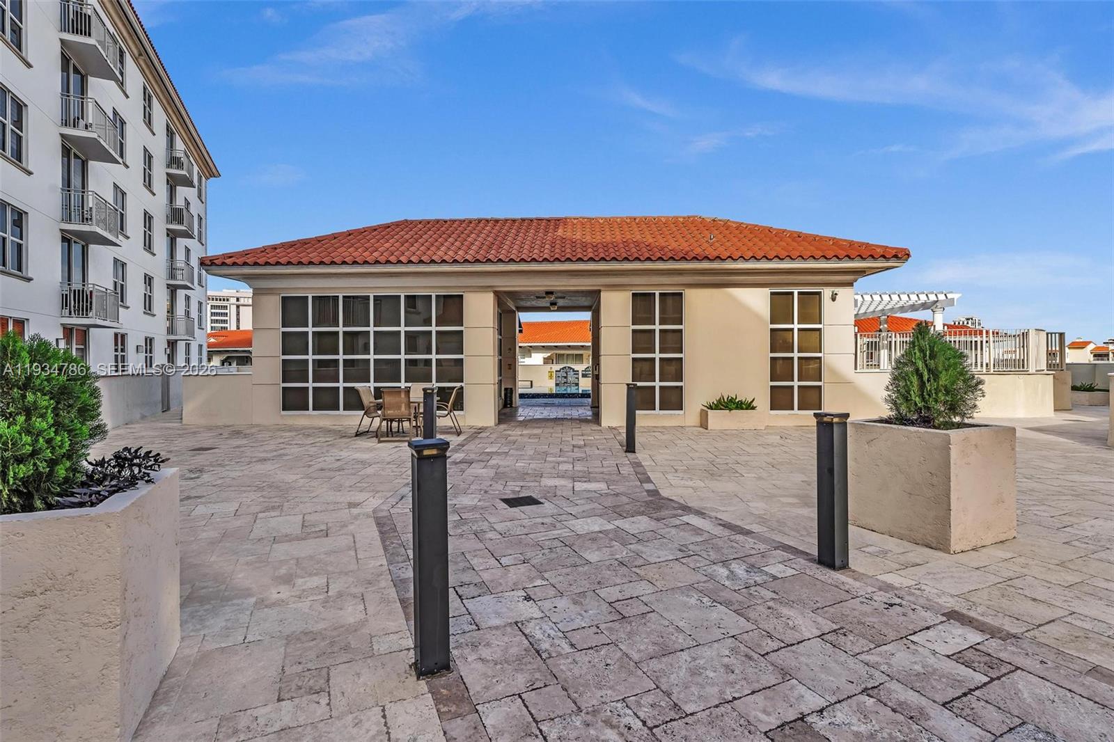 2030 S Douglas Road