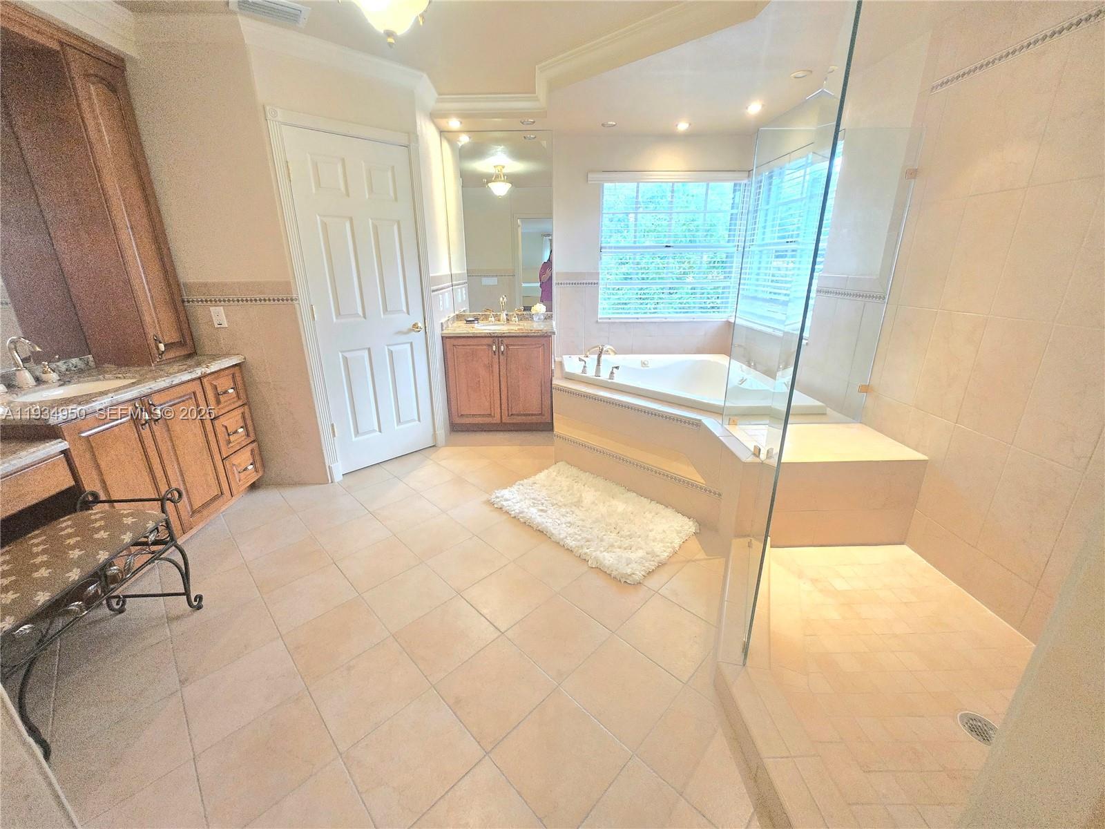 16422 NW 83rd Place
