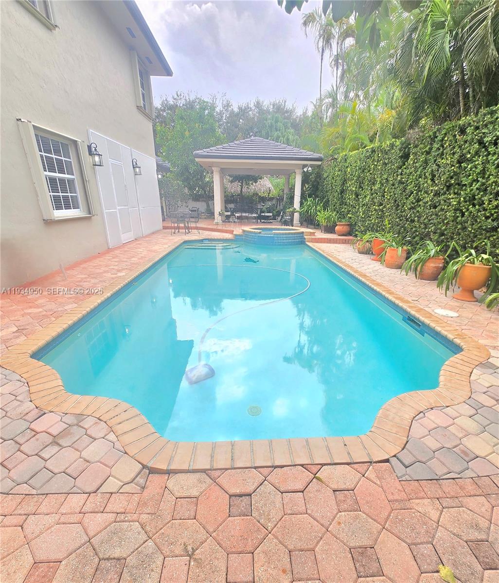 16422 NW 83rd Place