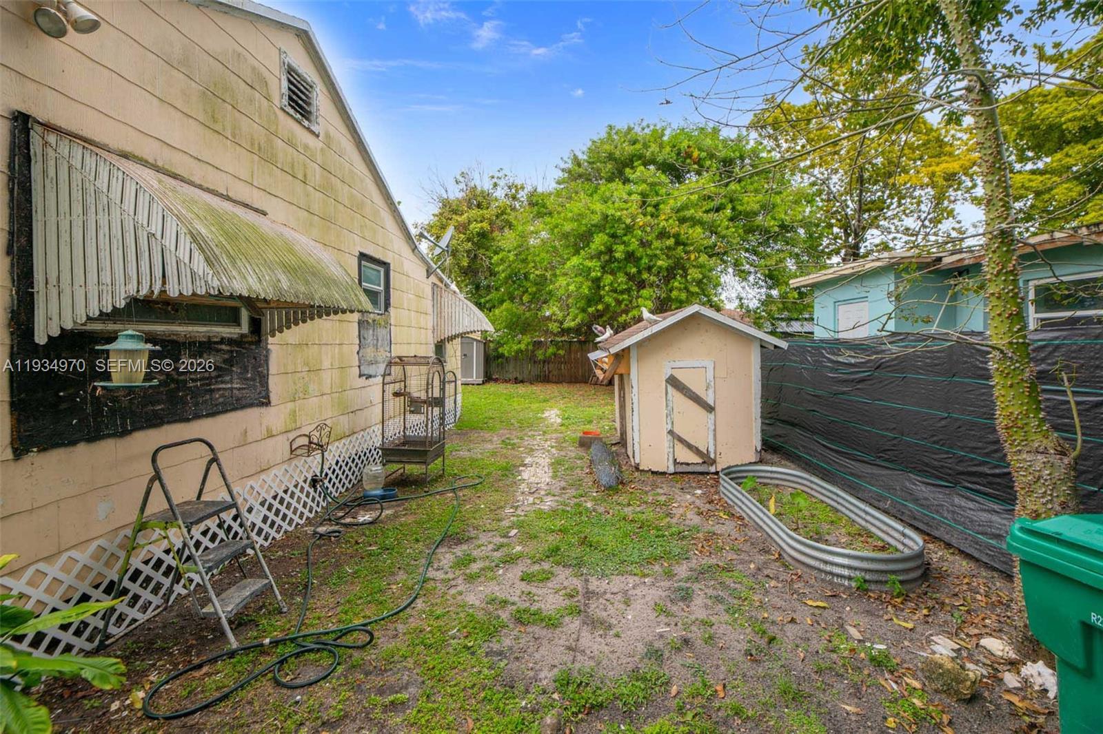 1911 NW 52nd Street