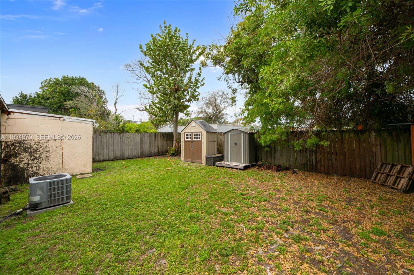 1911 NW 52nd Street