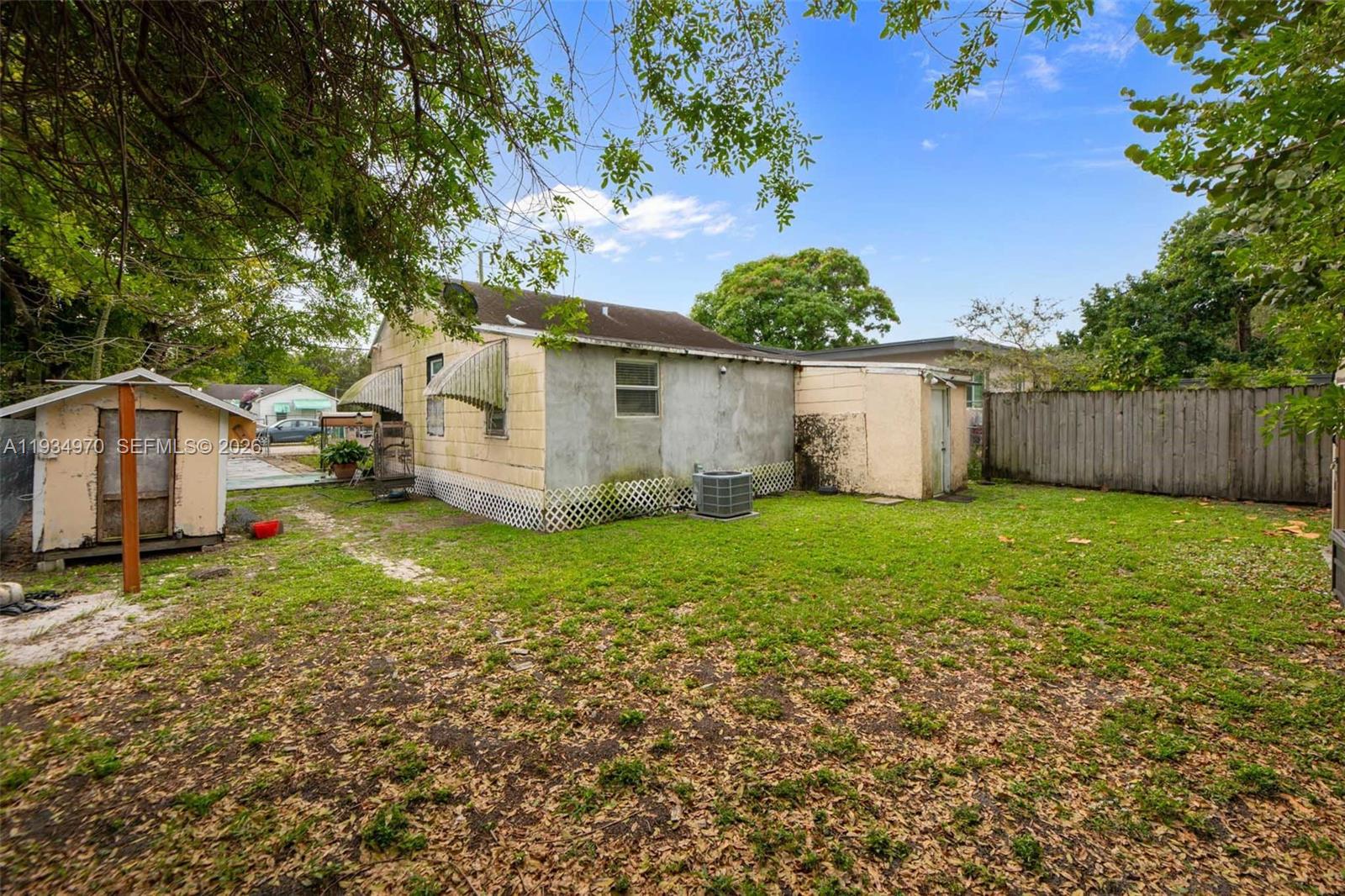 1911 NW 52nd Street