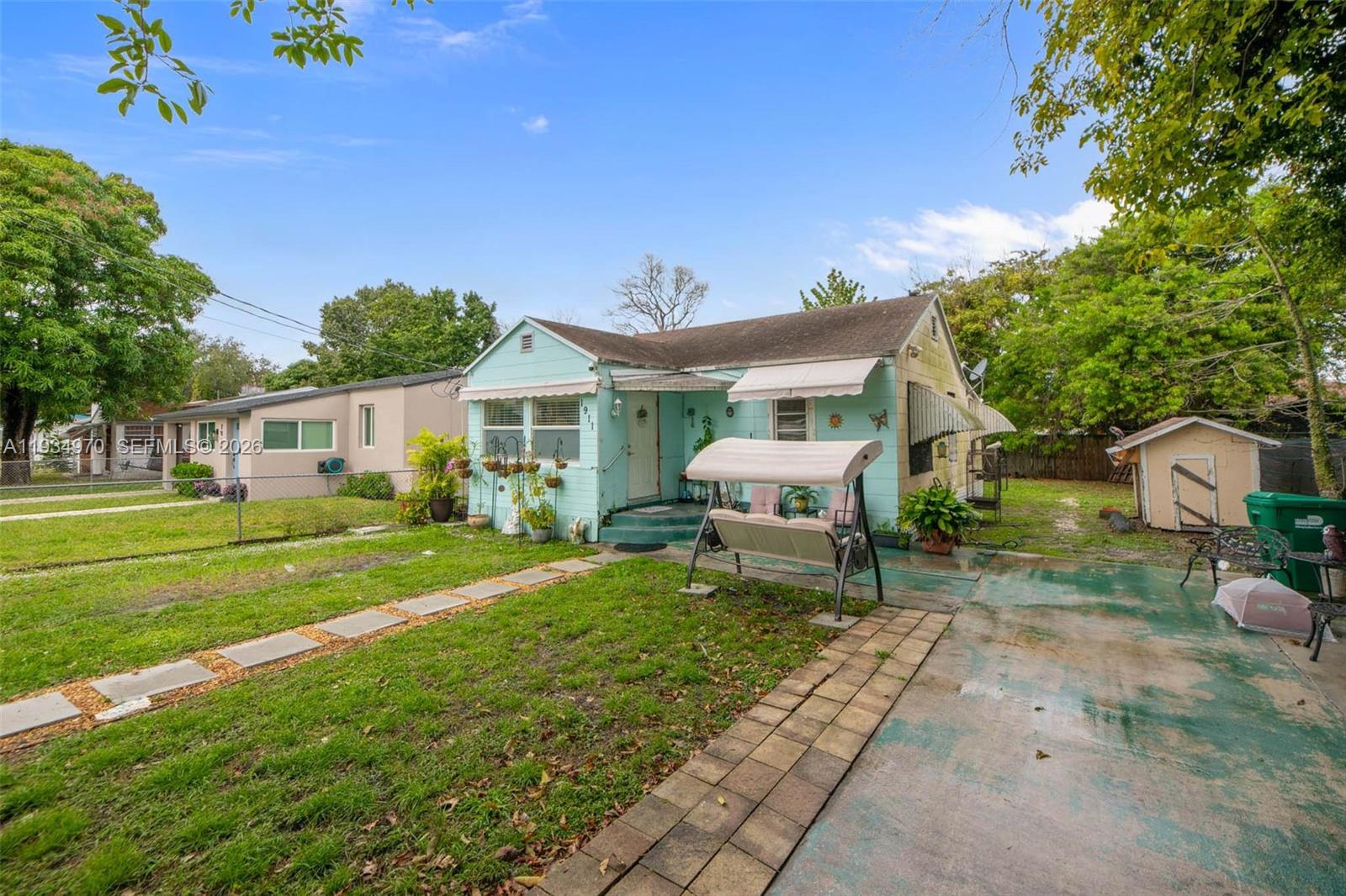 1911 NW 52nd Street