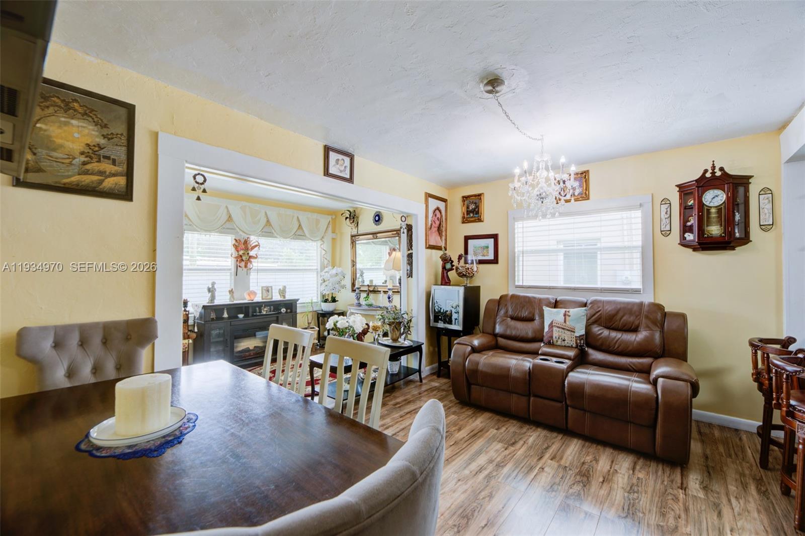 1911 NW 52nd Street