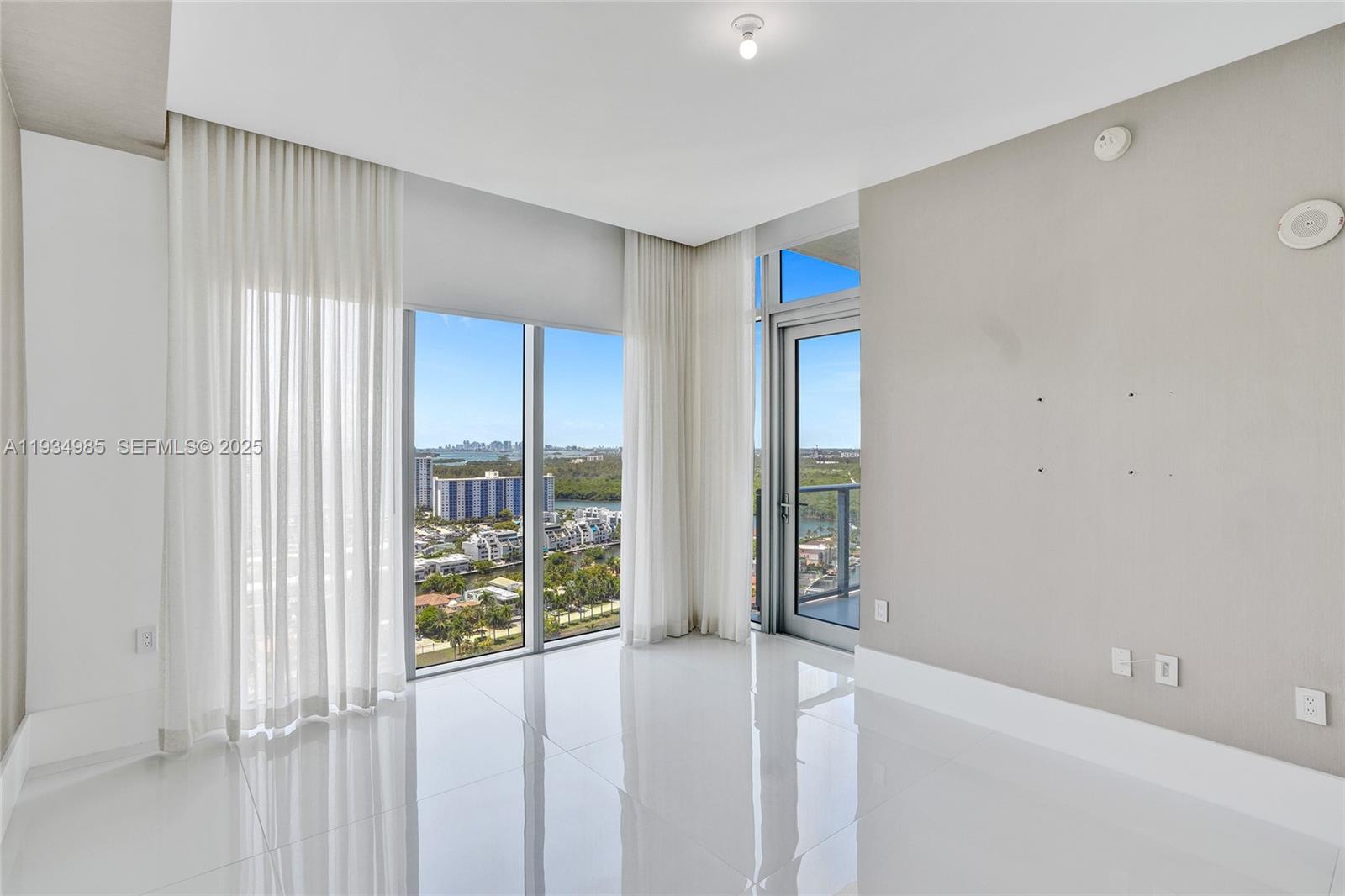 300 Sunny Isles Boulevard
