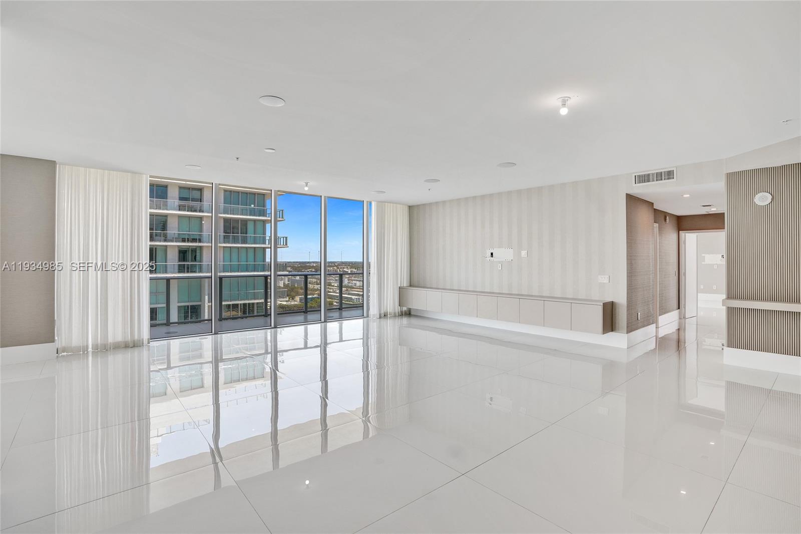 300 Sunny Isles Boulevard