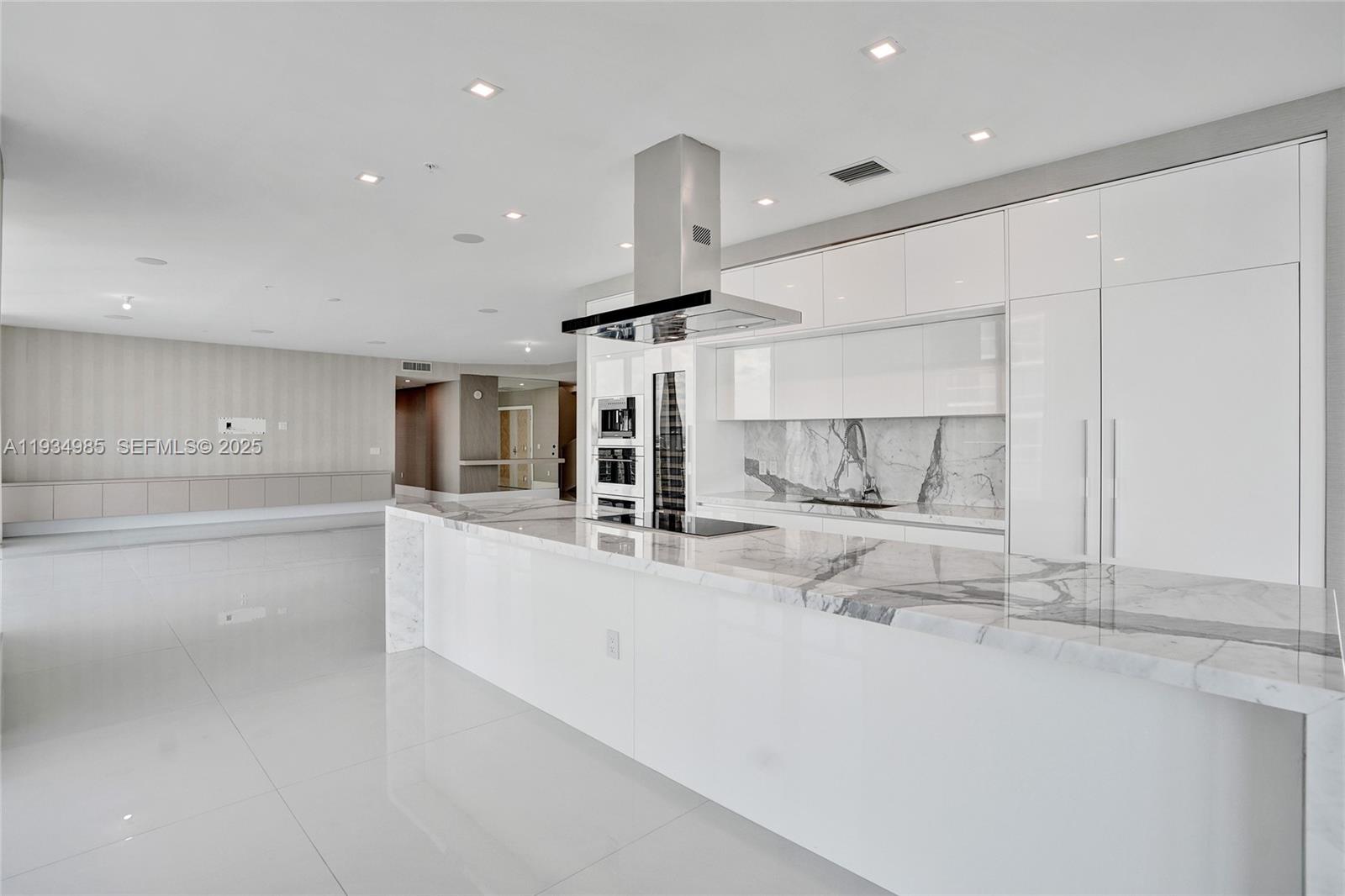 300 Sunny Isles Boulevard