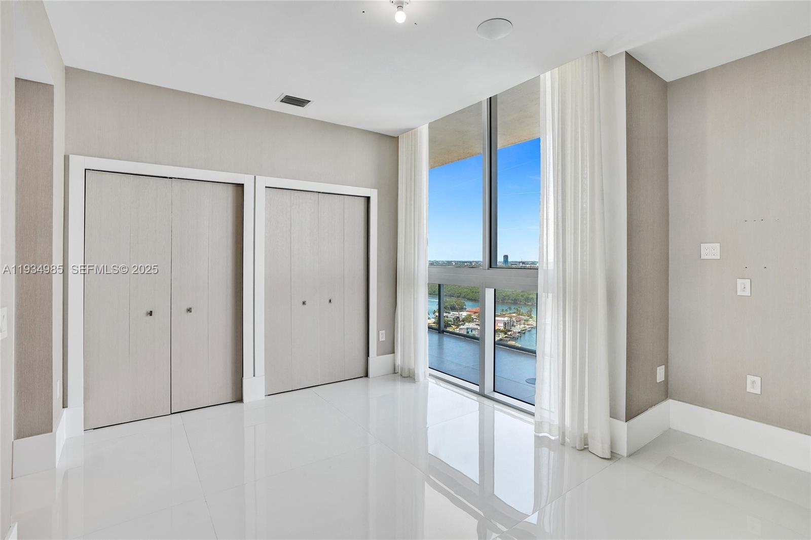 300 Sunny Isles Boulevard