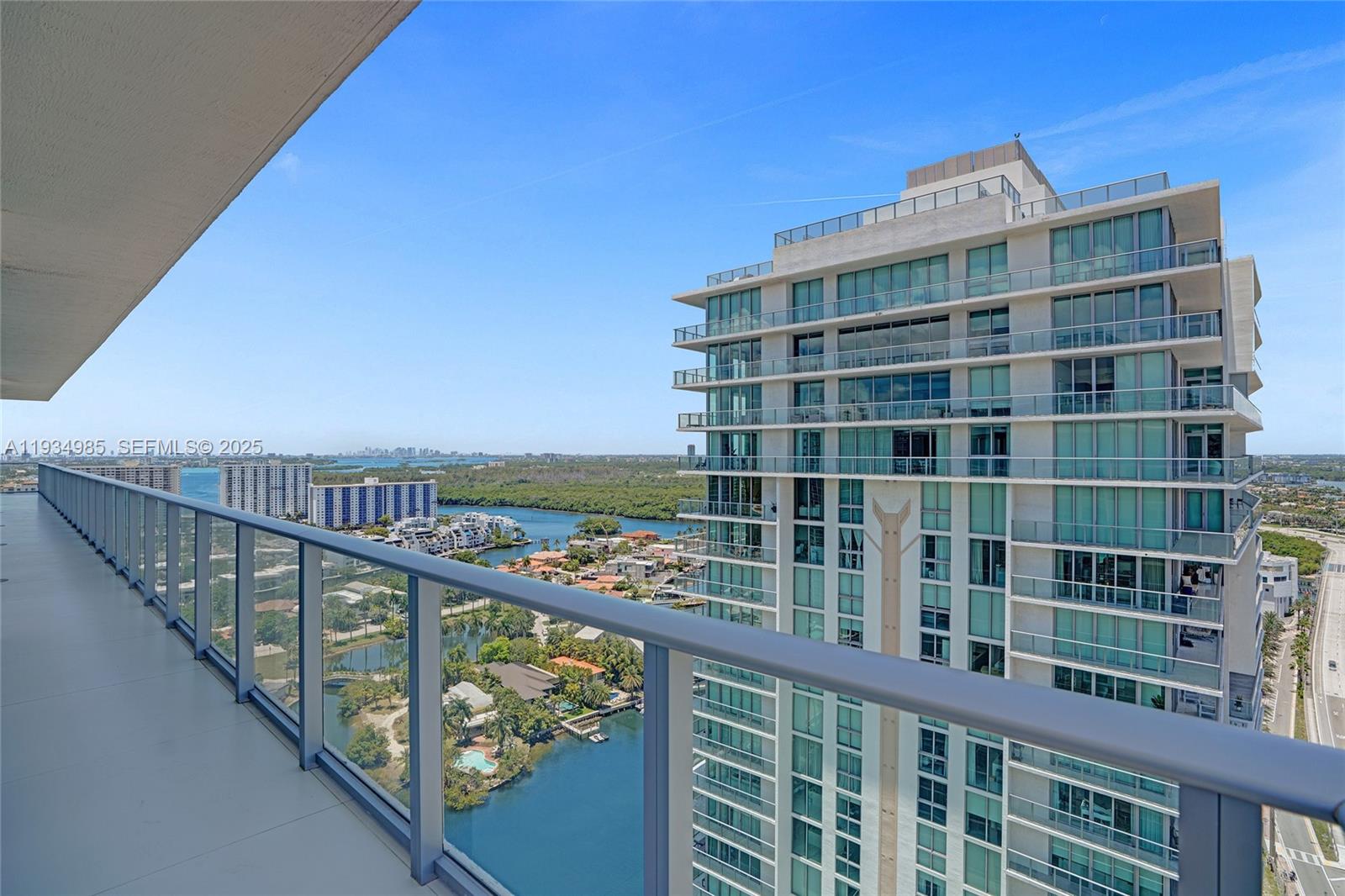 300 Sunny Isles Boulevard