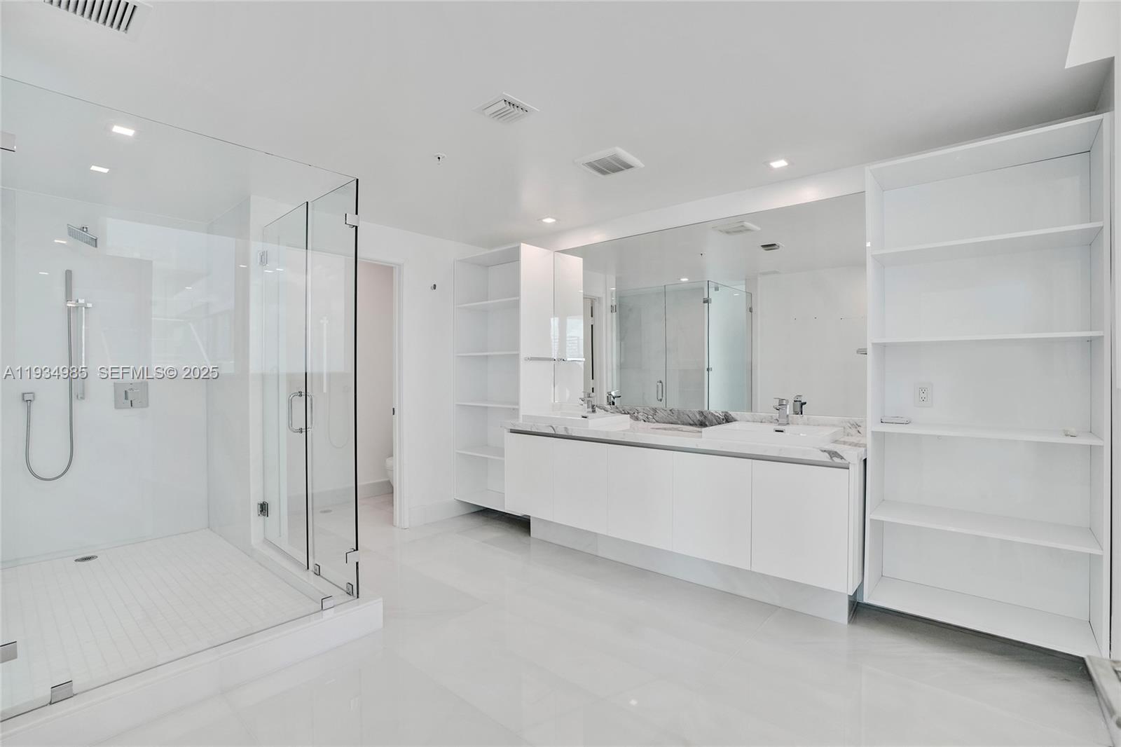 300 Sunny Isles Boulevard
