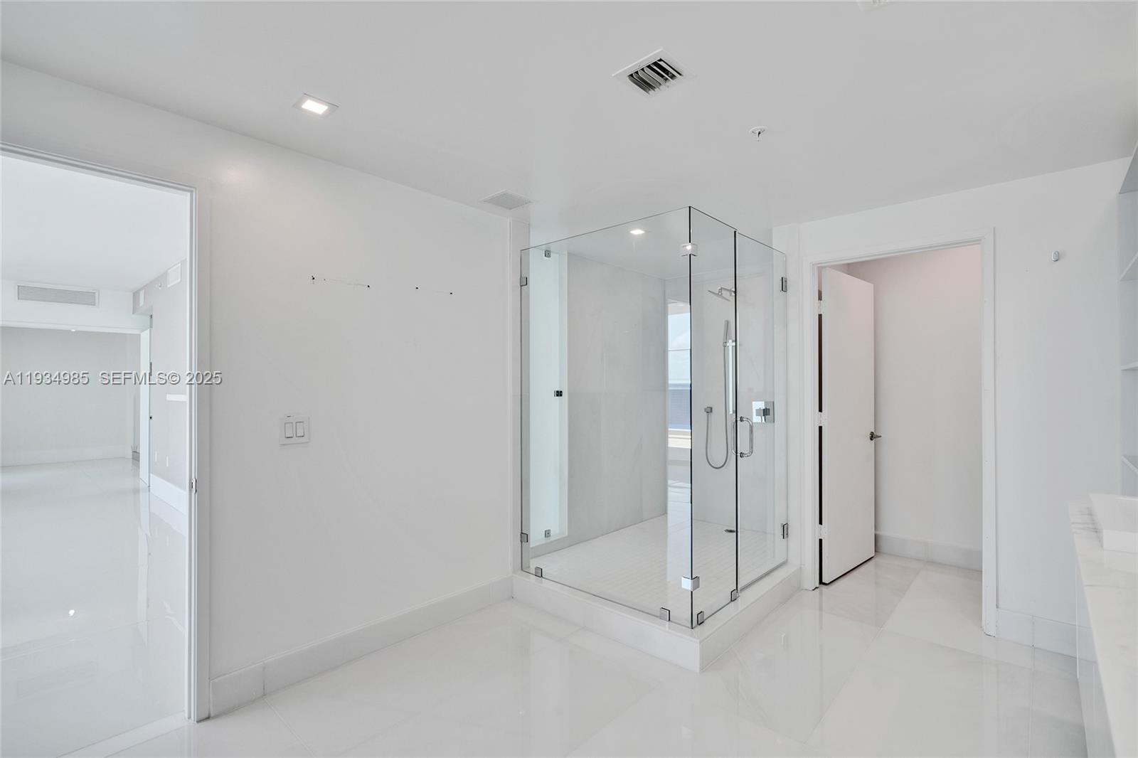 300 Sunny Isles Boulevard