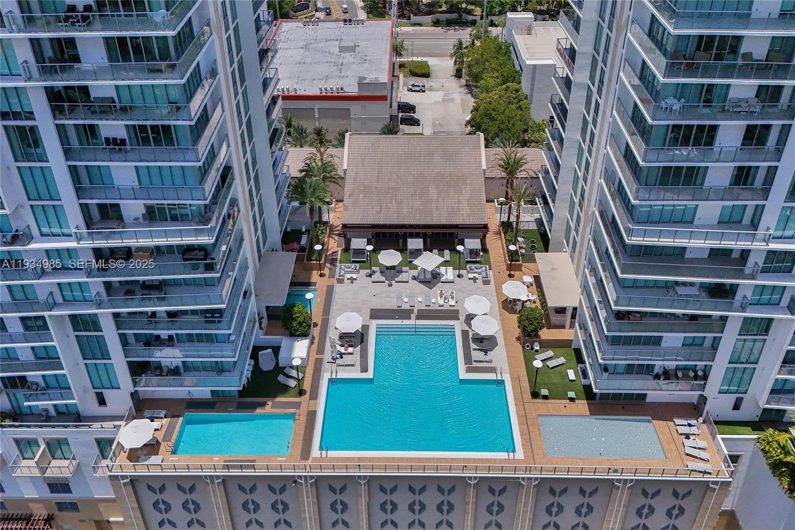 300 Sunny Isles Boulevard